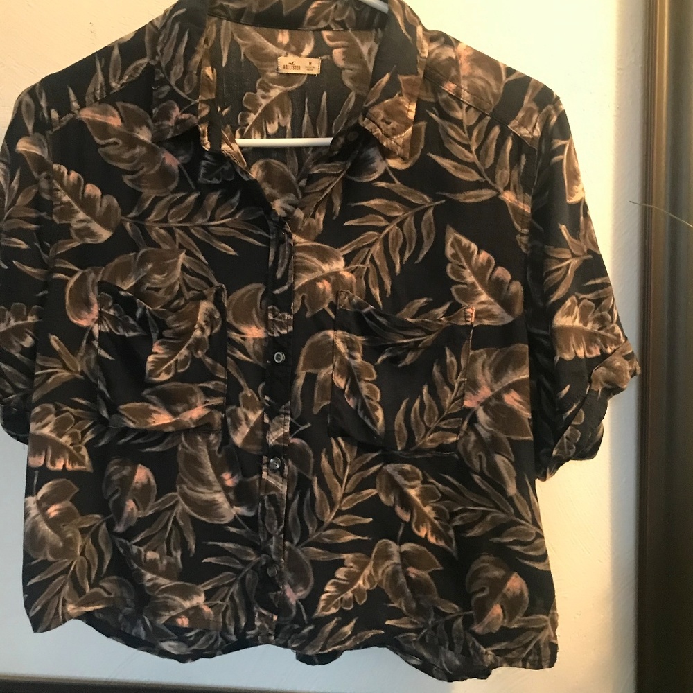 Floral Cropped Button down medium - Picture 2 of 7